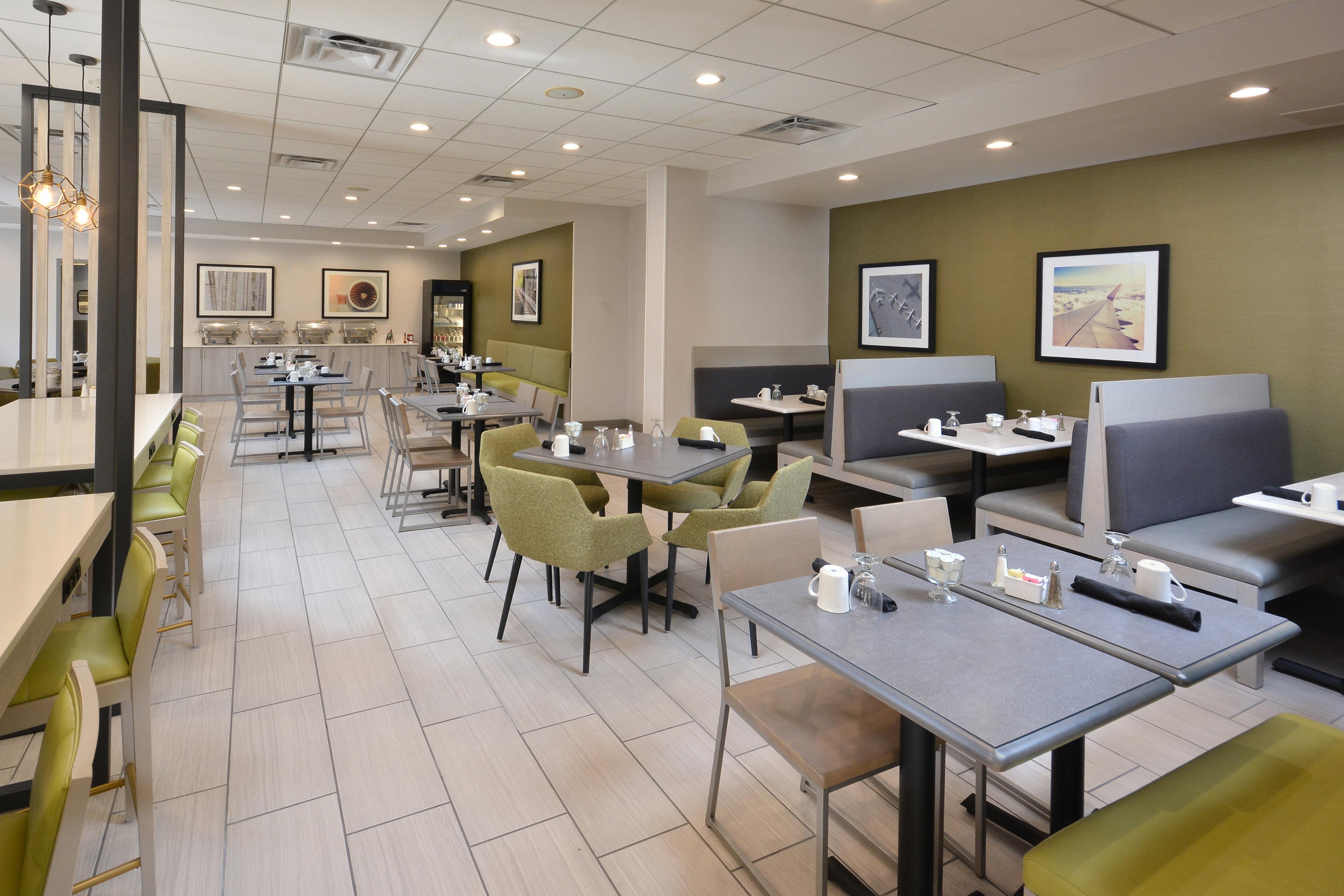 Holiday Inn Raleigh Durham Airport By Ihg Morrisville Exterior photo