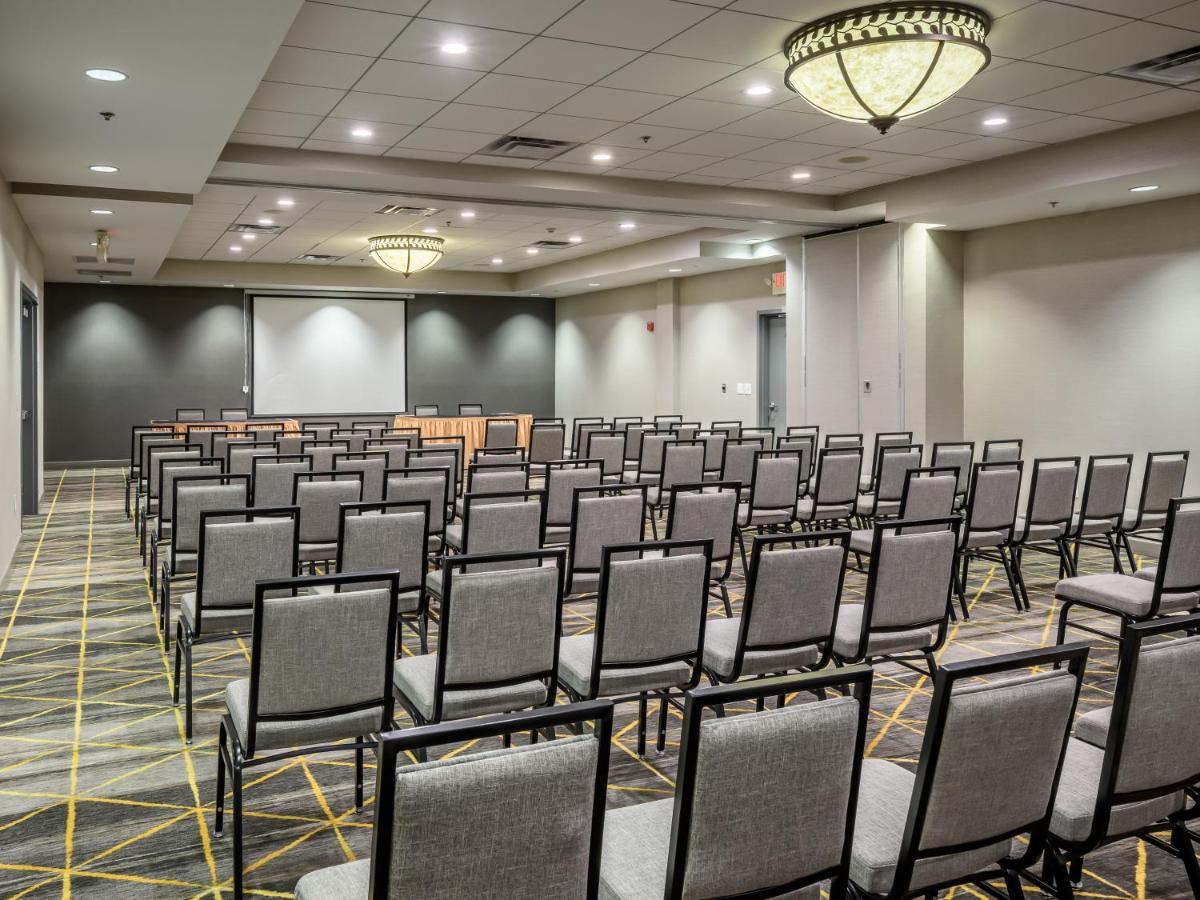 Holiday Inn Raleigh Durham Airport By Ihg Morrisville Exterior photo